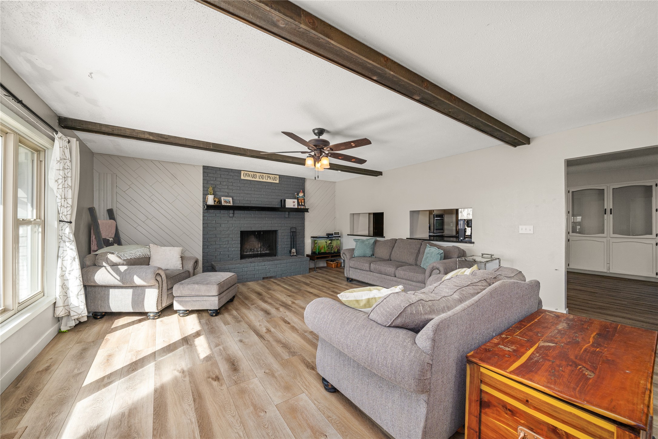 18821 170th Street, Perry, Iowa image 3