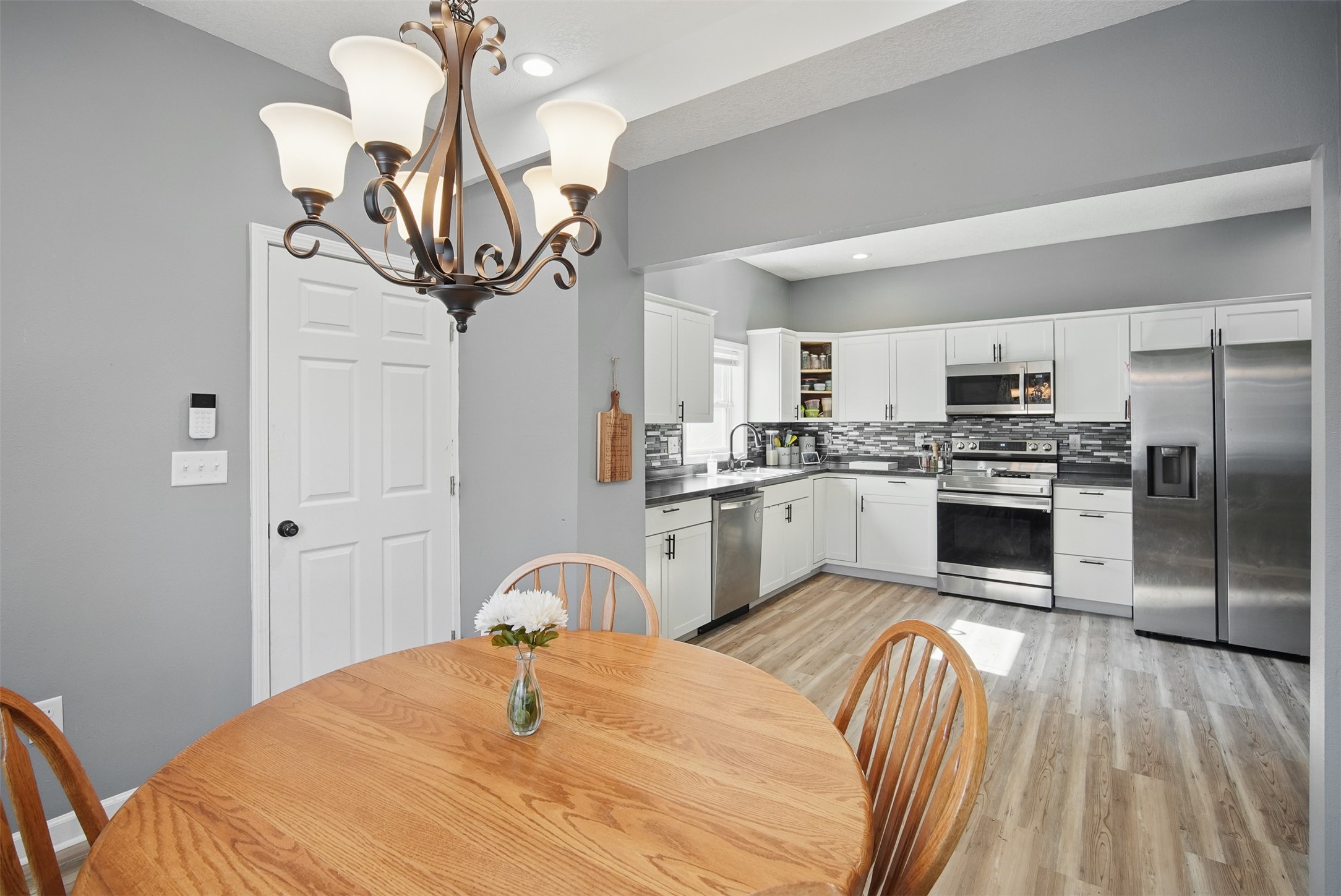 3421 Amherst Street, Des Moines, Iowa image 11