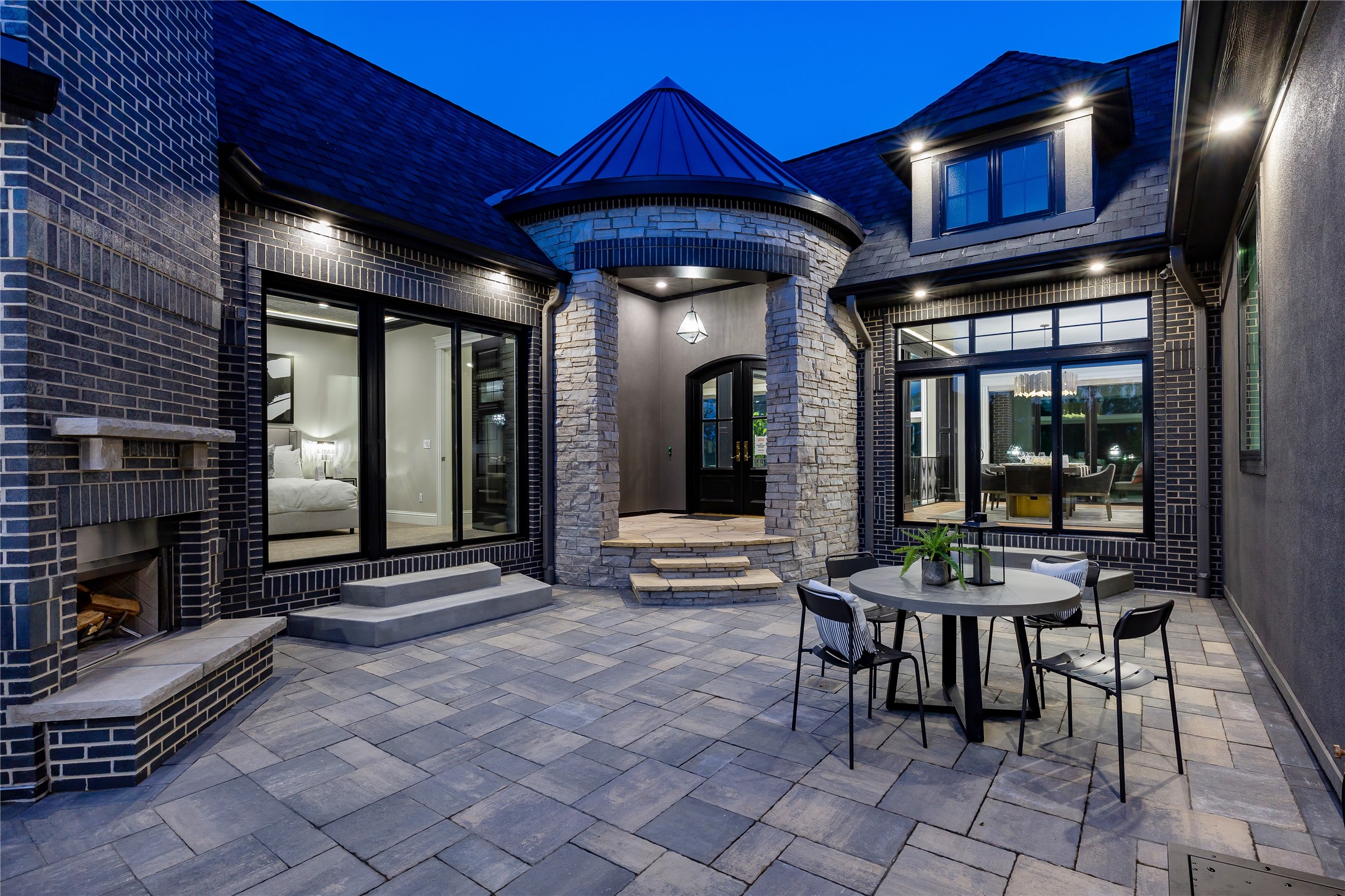 740 Century Circle, Waukee, Iowa image 3
