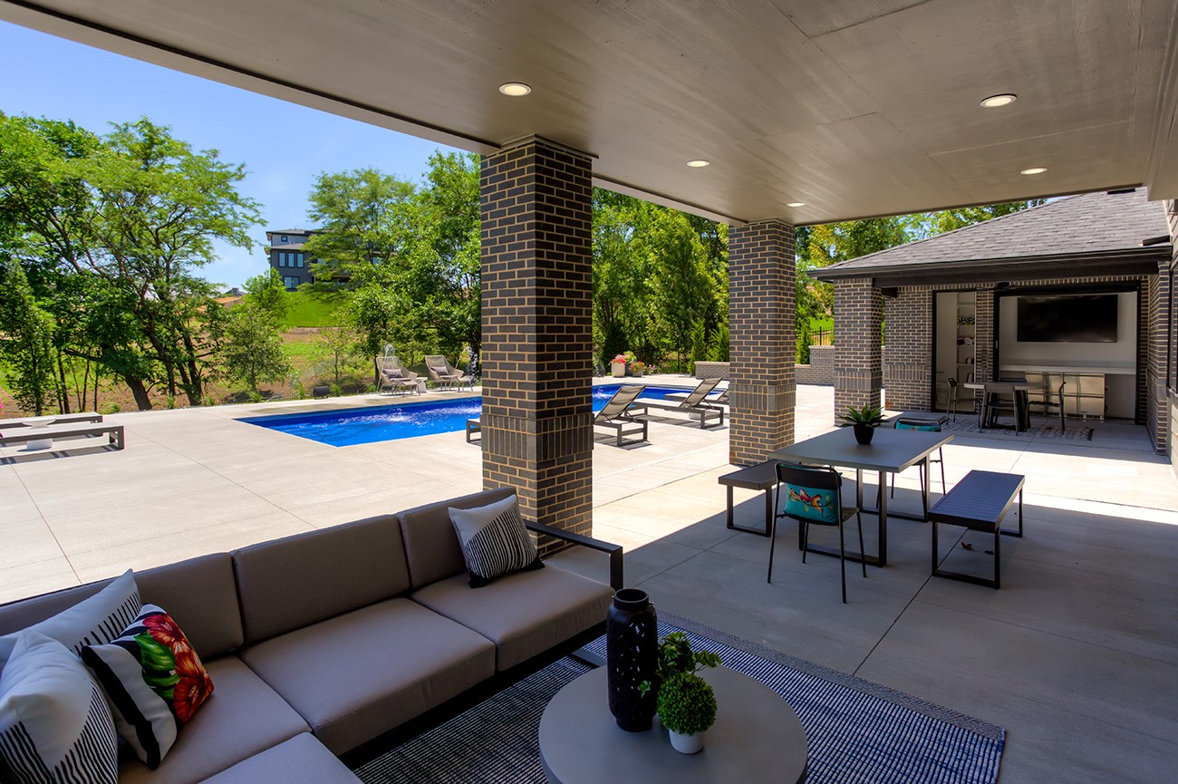 740 Century Circle, Waukee, Iowa image 4