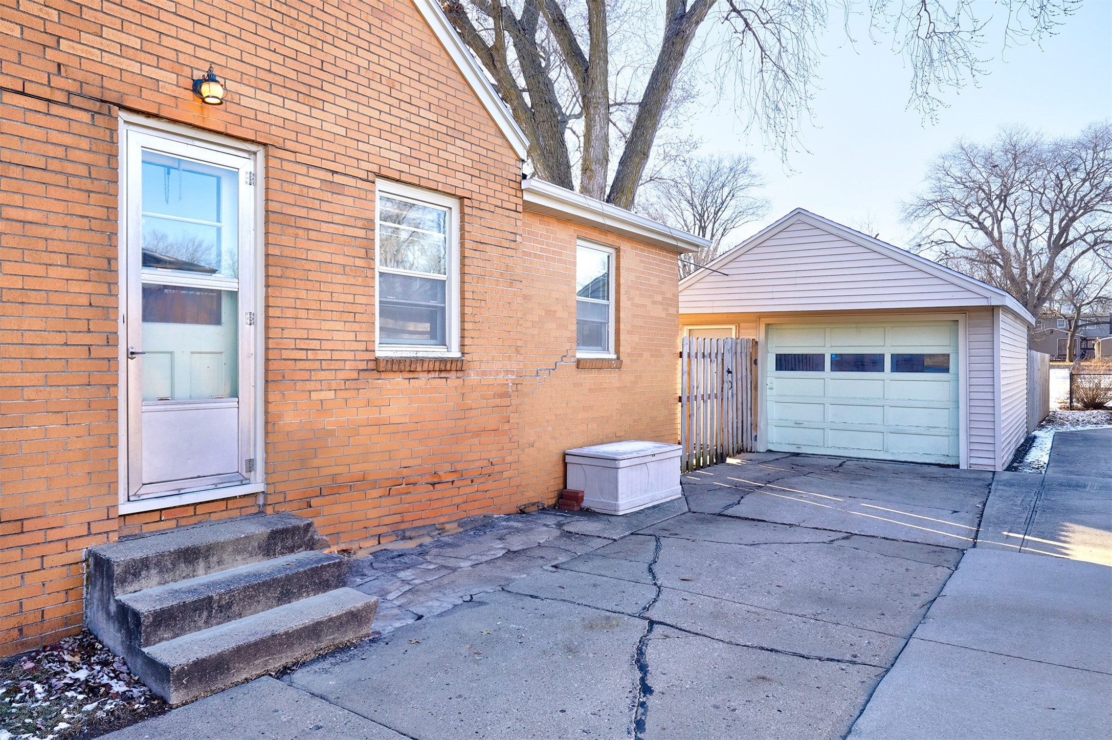 836 12 Street, West Des Moines, Iowa image 3