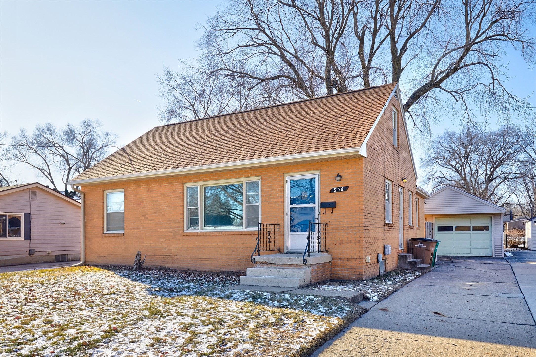 836 12 Street, West Des Moines, Iowa image 2