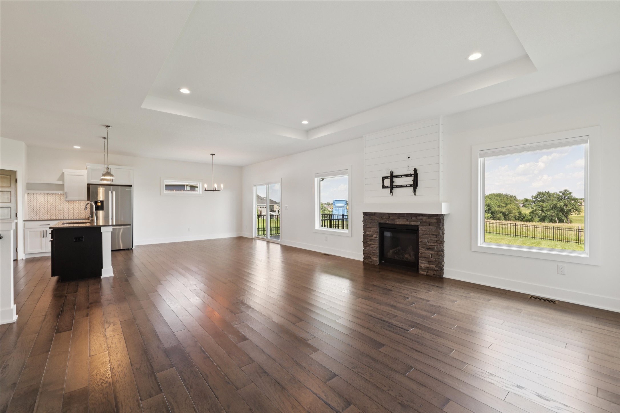1824 Bentley Court