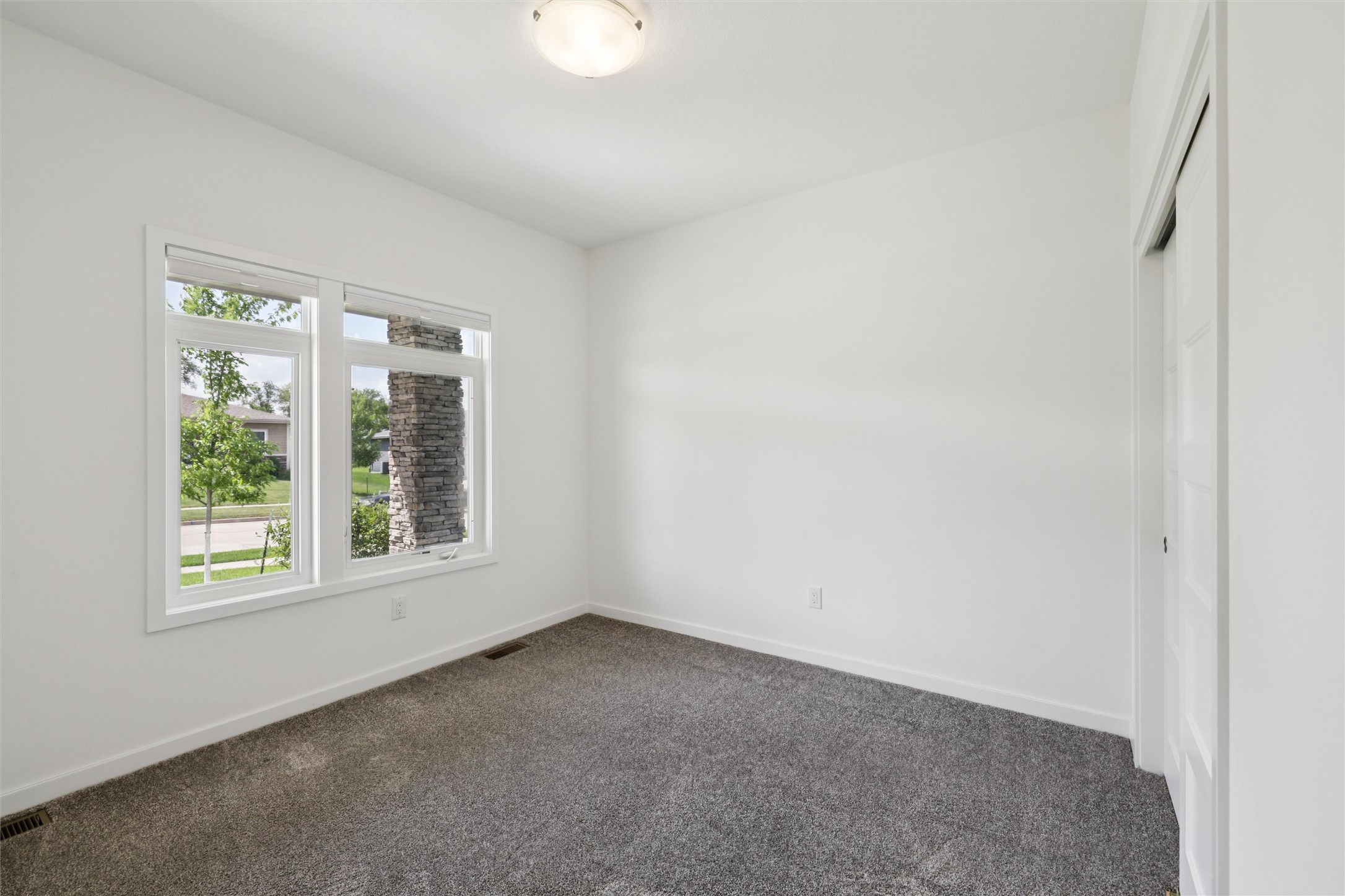 Norwalk, Iowa 50211, United States, 5 Bedrooms Bedrooms, ,3 BathroomsBathrooms,Residential,Active,165187