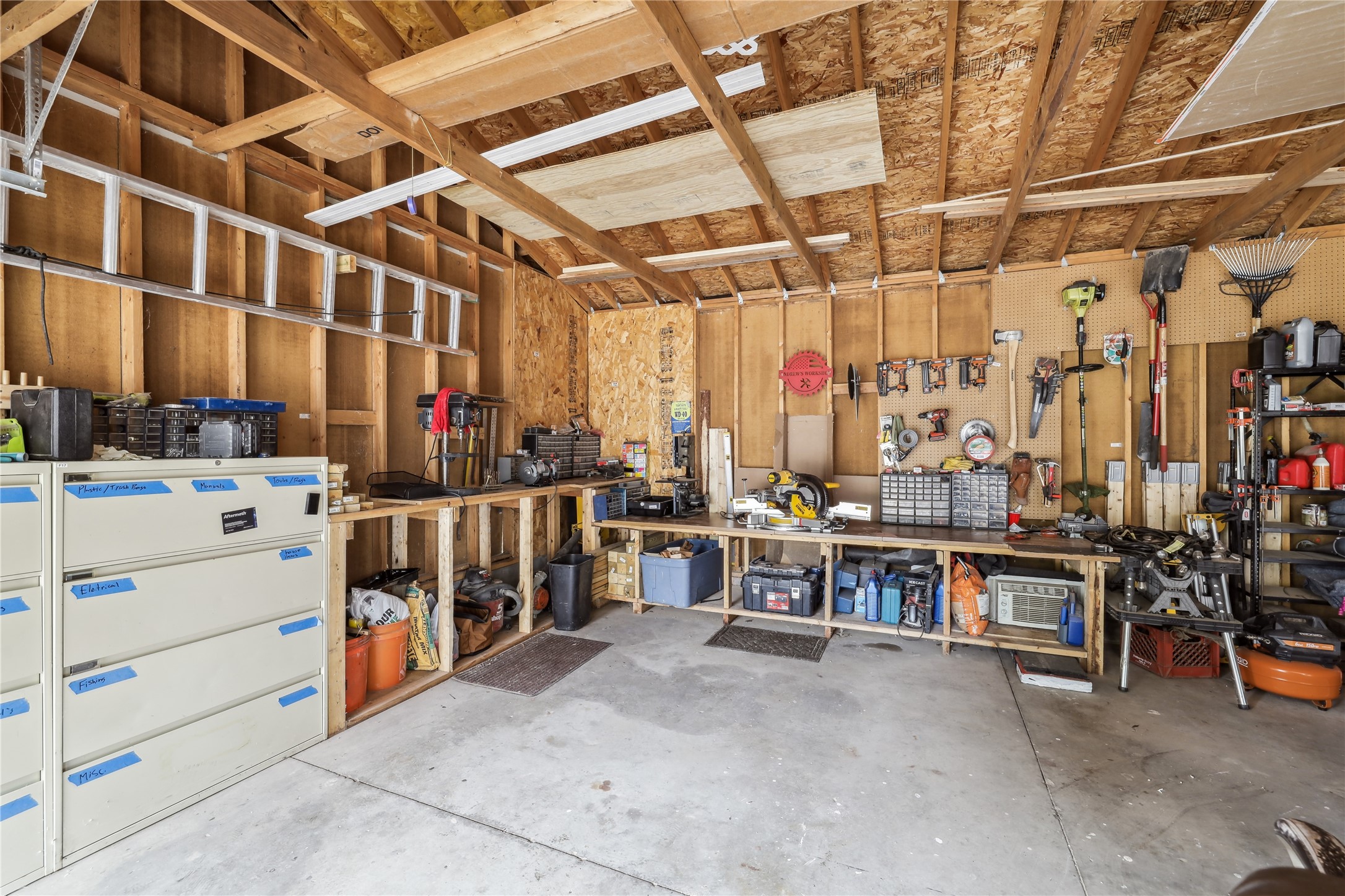 2419 30th Street, Des Moines, Iowa image 33