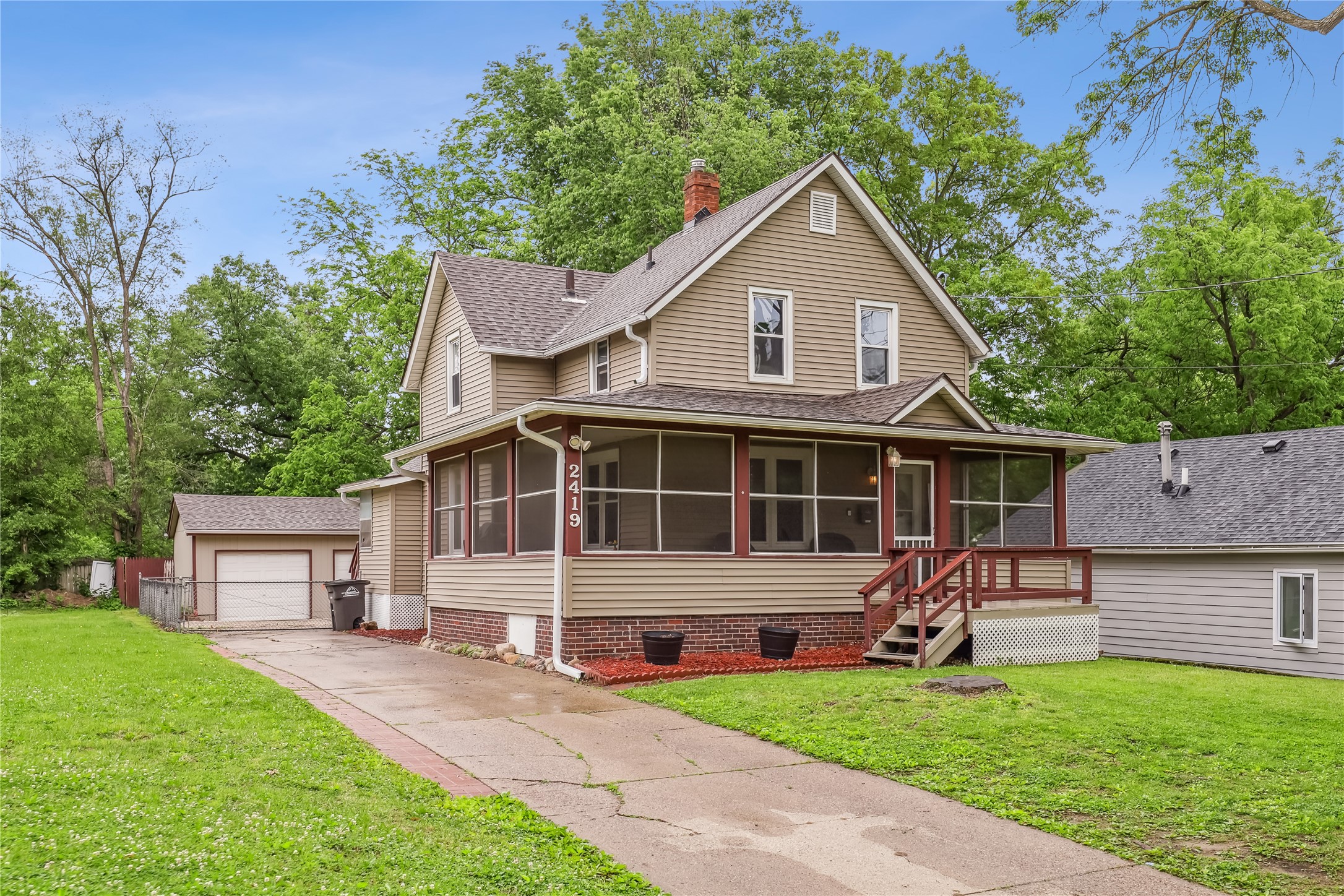 2419 30th Street, Des Moines, Iowa image 1