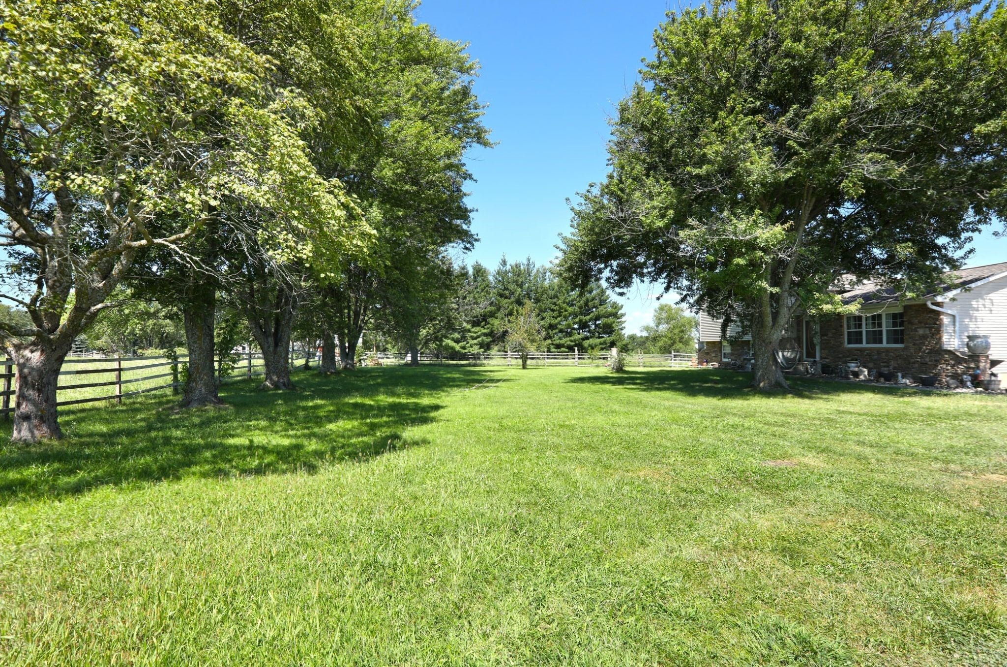 22247 Highway 69