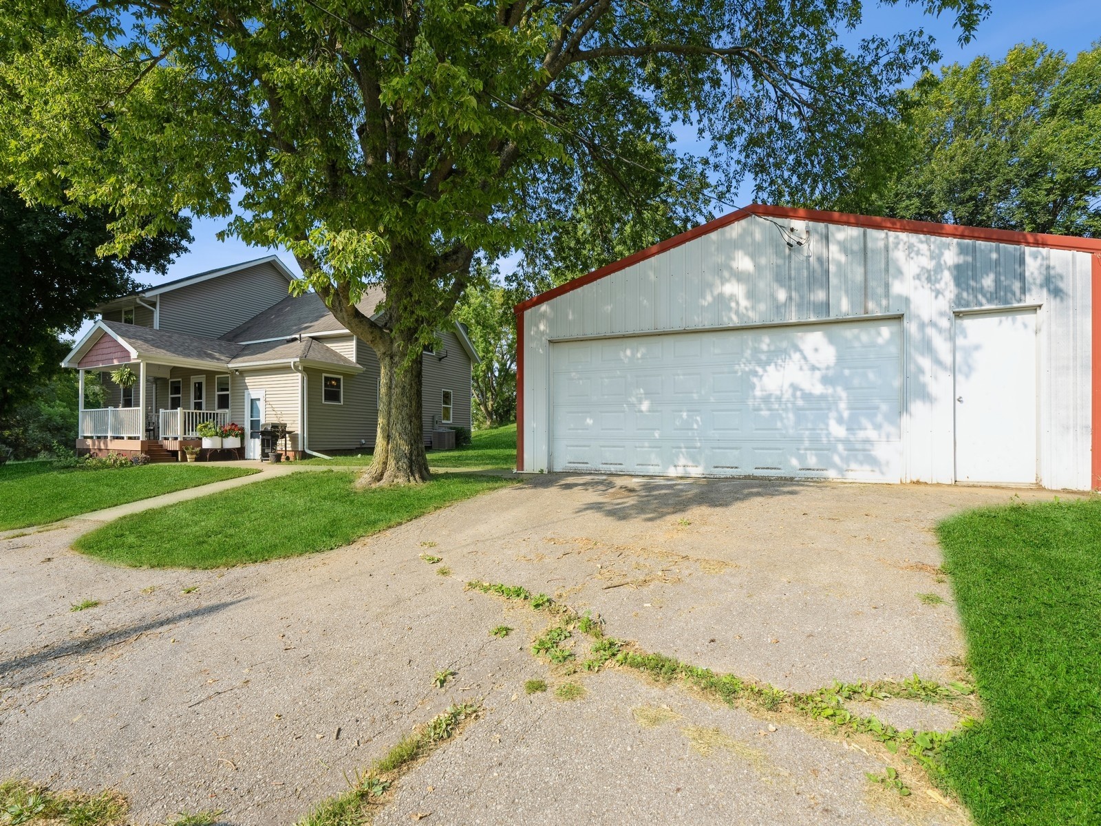 1347 245th Place, Pella, Iowa image 35