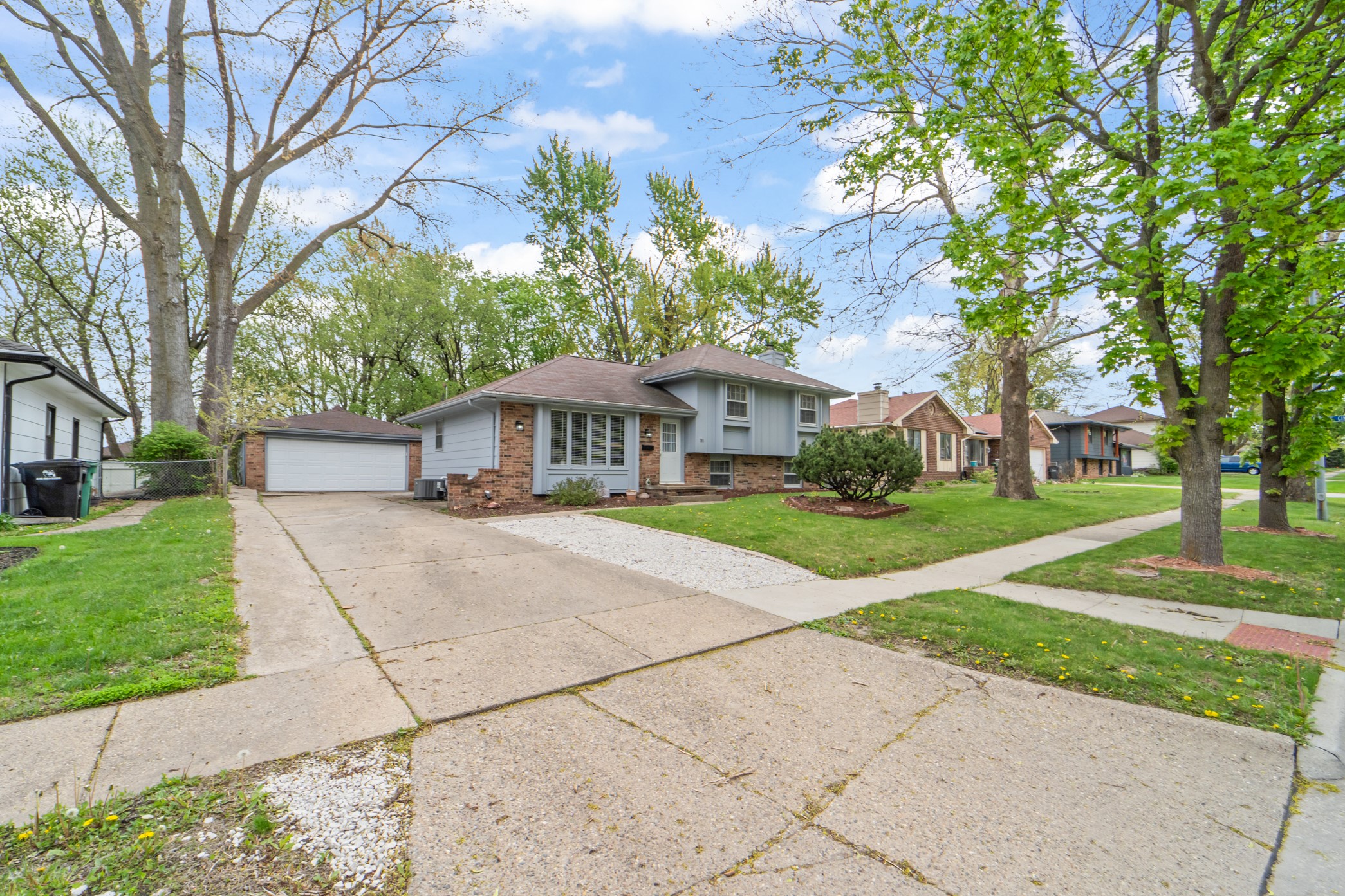 701 NW School Street, Ankeny, Iowa image 1