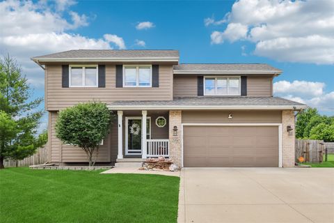 Homes For Sale - 206 NW Ridgeline Drive<br/> Ankeny, IA 50023