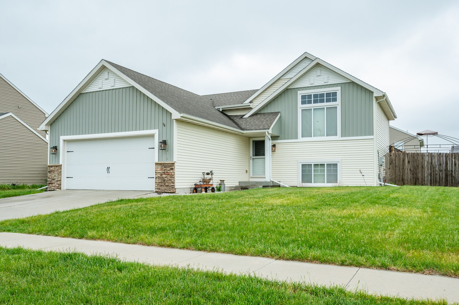 3400 Poplar Drive, Bondurant, Iowa image 1