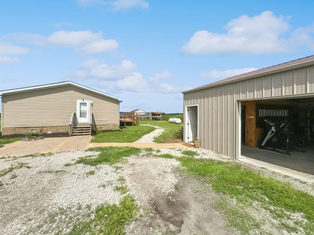 2185 103rd Avenue, Knoxville, Iowa image 3