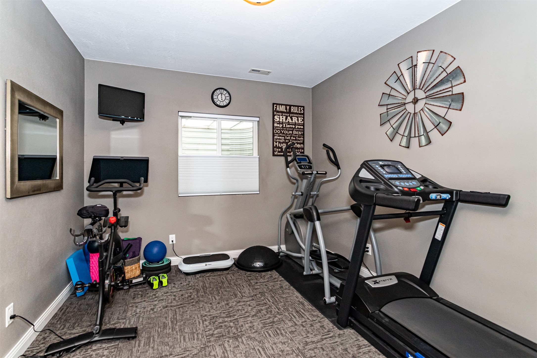 320 Hawthorne Circle, Gilbert, Iowa image 29
