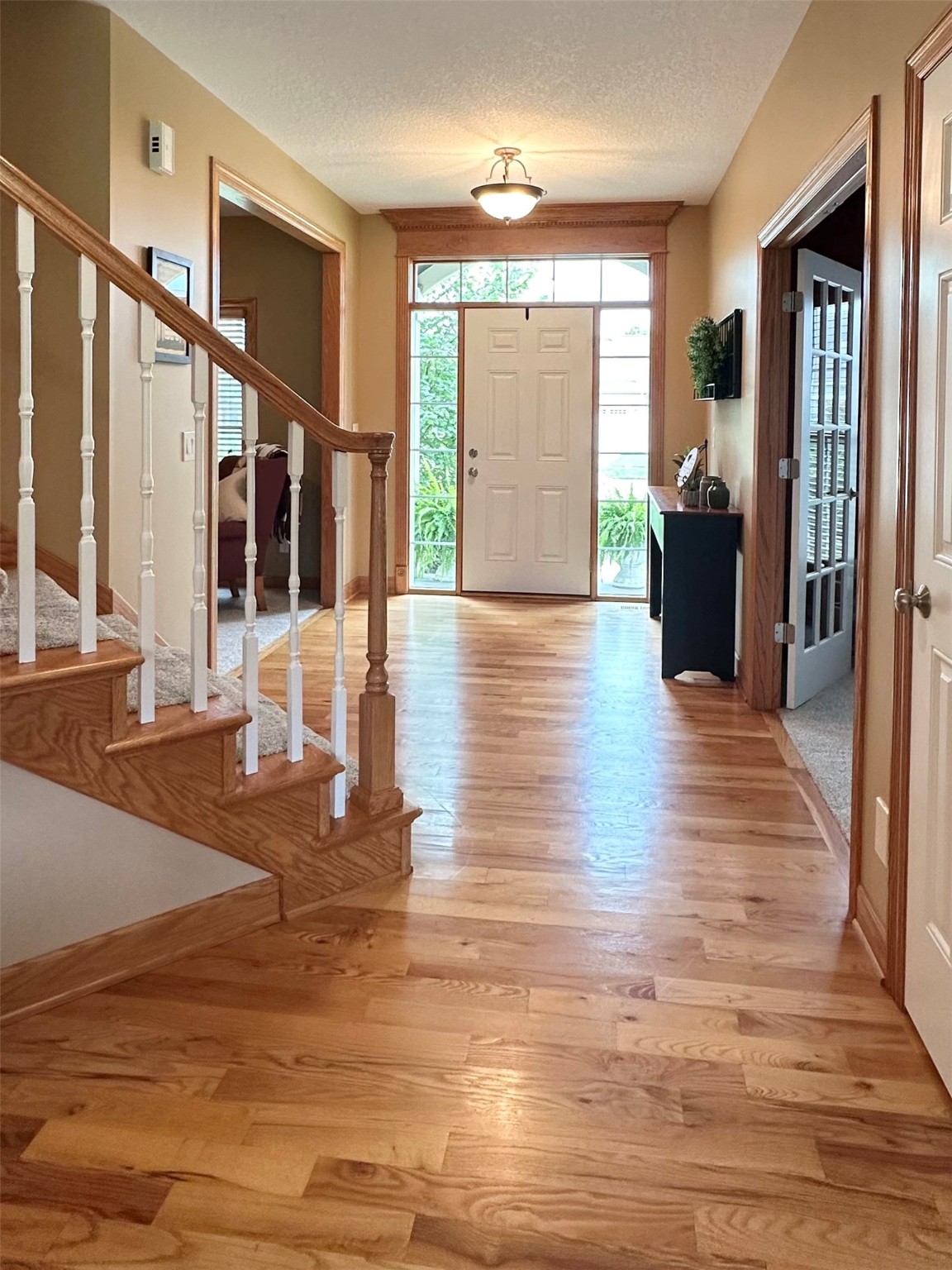 106 SW Stonegate Drive