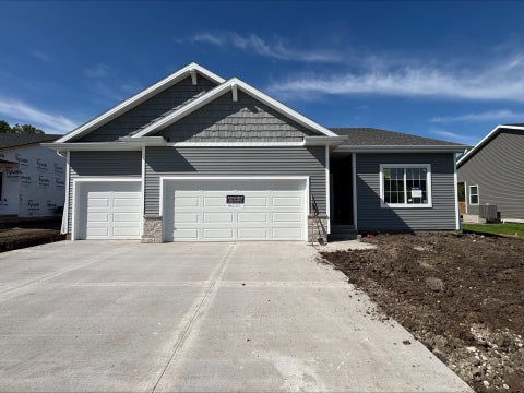 Homes For Sale - 9846 Watermeadow Circle<br/> Johnston, IA 50131