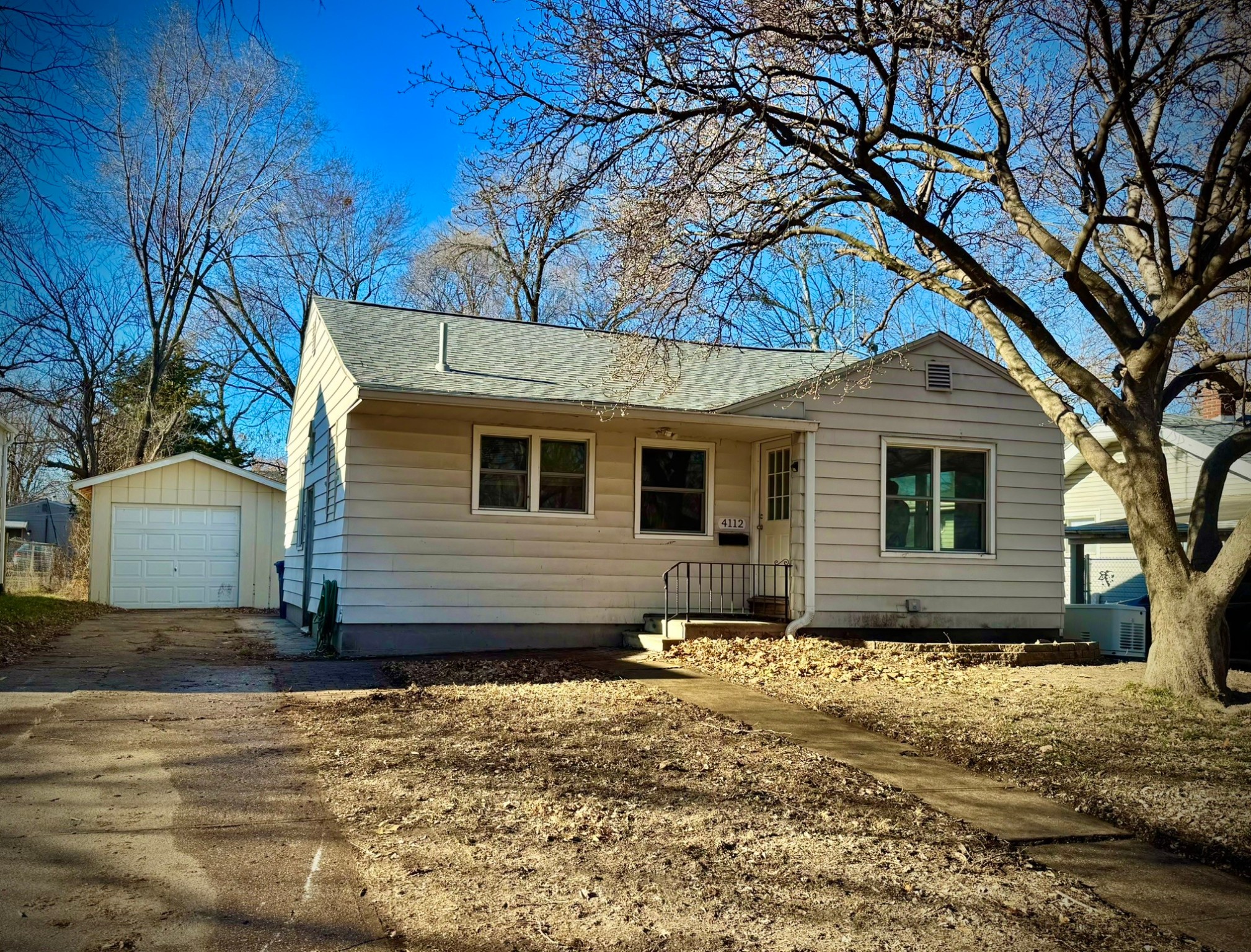 4112 4th Street, Des Moines, Iowa image 1