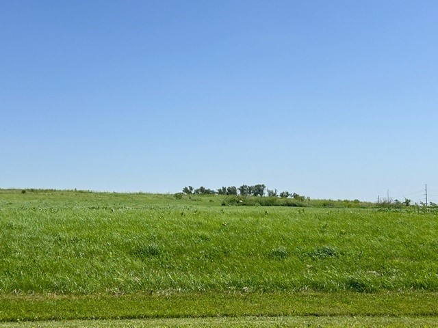 1st Avenue, Toledo, Iowa image 2