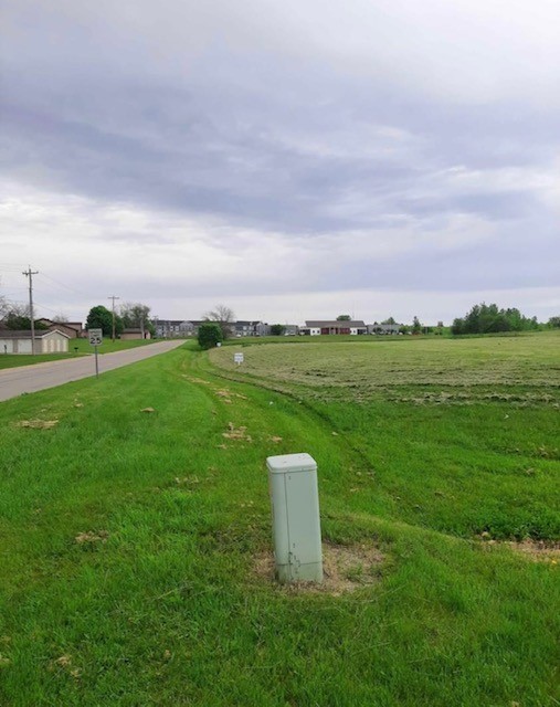 1st Avenue, Toledo, Iowa image 8