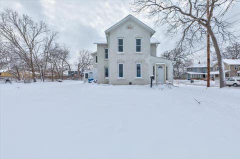 Homes For Sale - 1440 21st Street<br/> Des Moines, IA 50311