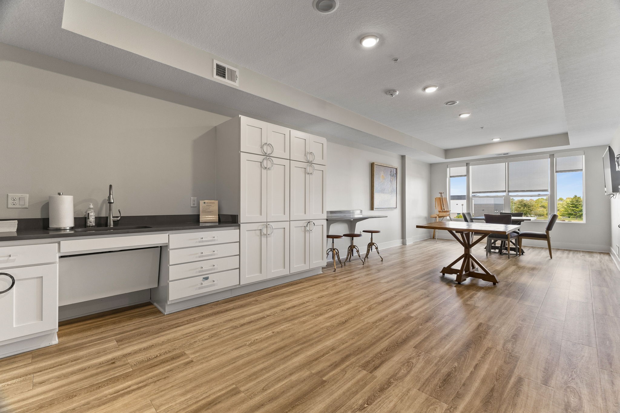 9065 Bishop Drive 302