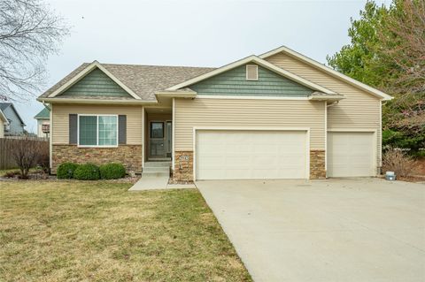 2945 Windsor Drive Norwalk IA 50211