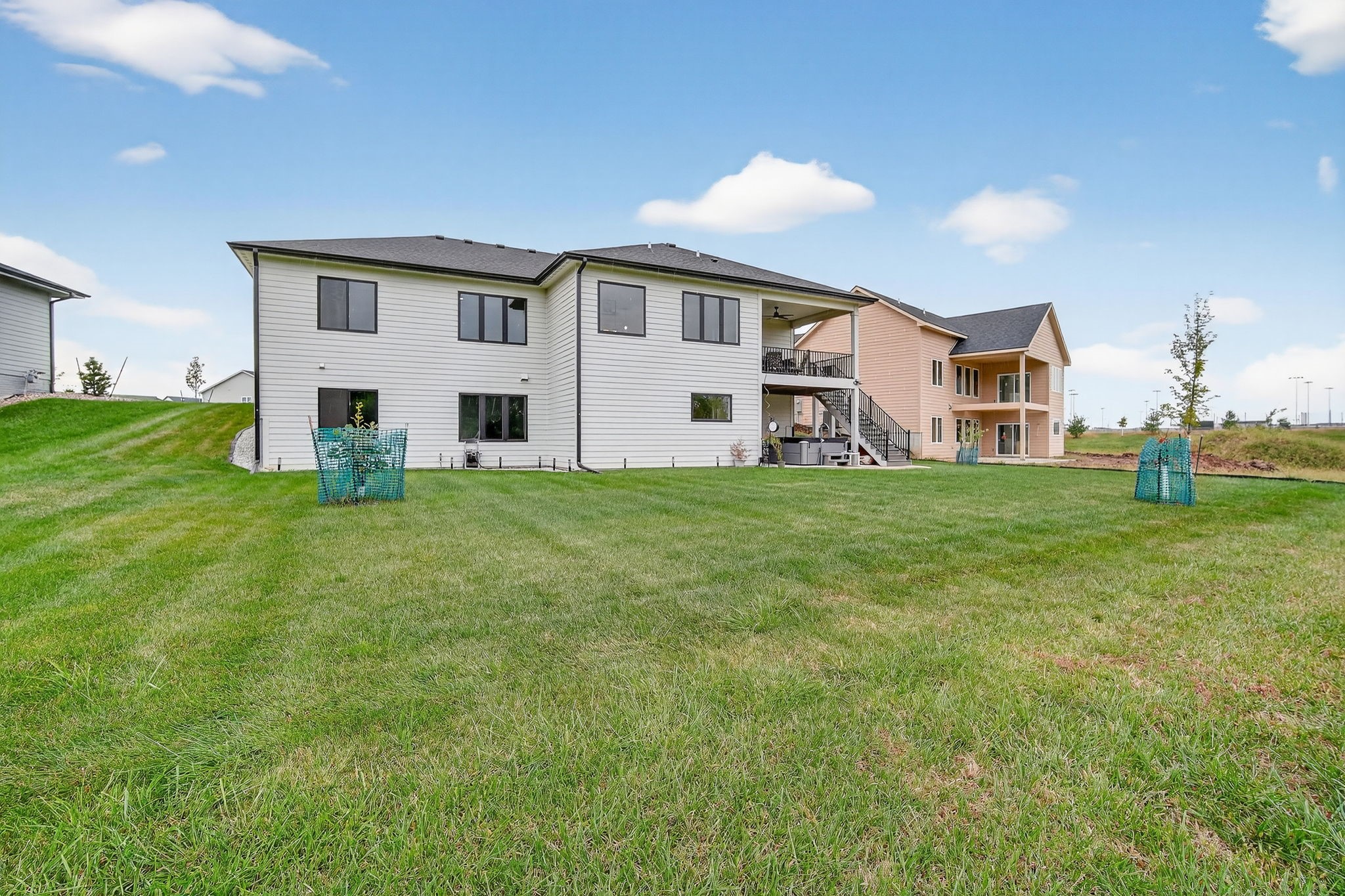 425 NW Woodmoor Drive