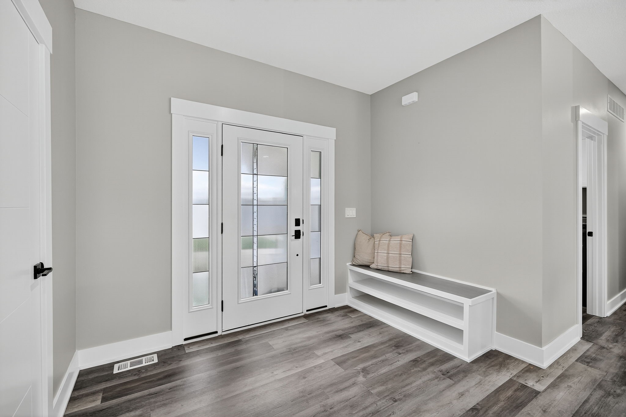 425 NW Woodmoor Drive