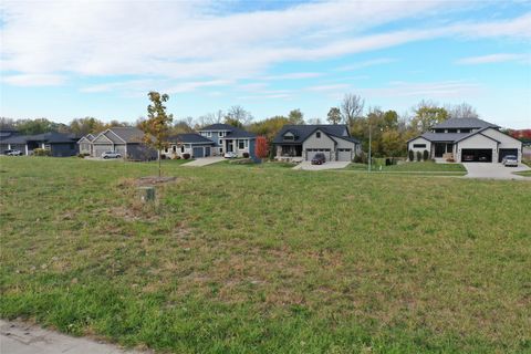 Vacant Land For Sale - 8082 NW 100th Street<br/> Johnston, IA 50131