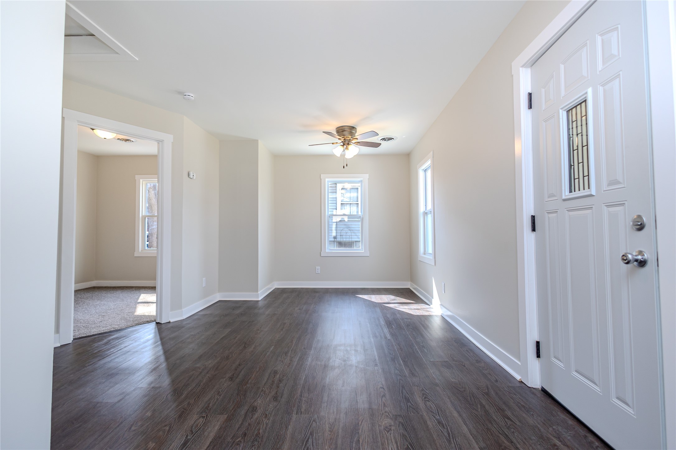 2029 Lyon Street, Des Moines, Iowa image 3