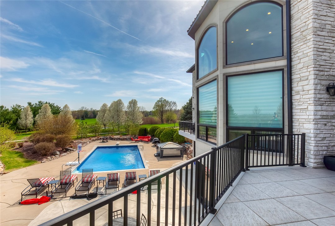 515 W 62nd Street, Newton, Iowa image 9