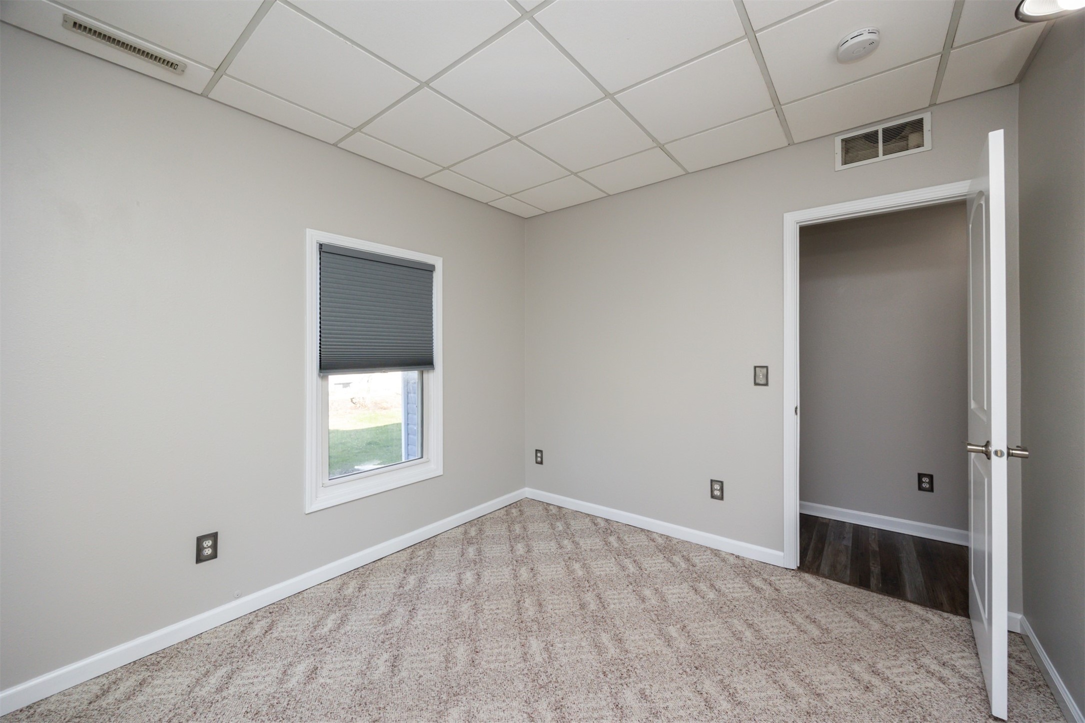 209 4th Street, Altoona, Iowa image 18
