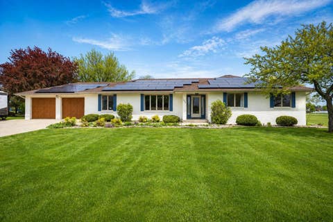 Homes For Sale - 1627 Prairie Avenue<br/> Boone, IA 50036