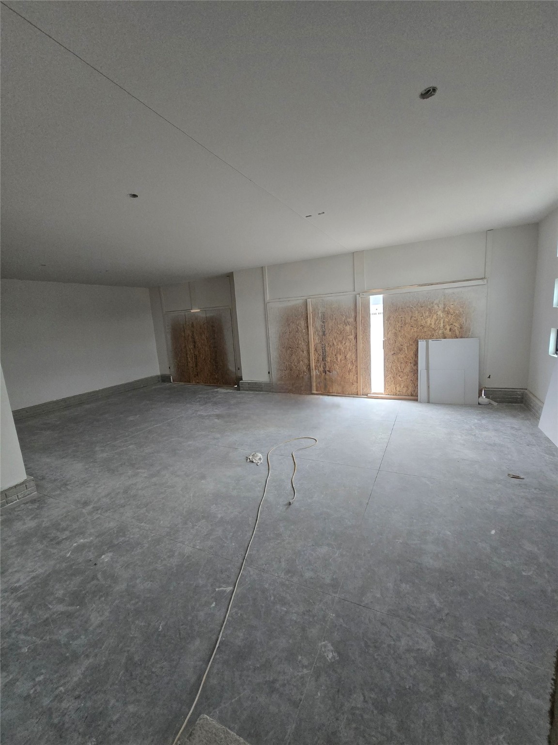 4611 Centennial Boulevard, Urbandale, Iowa image 17
