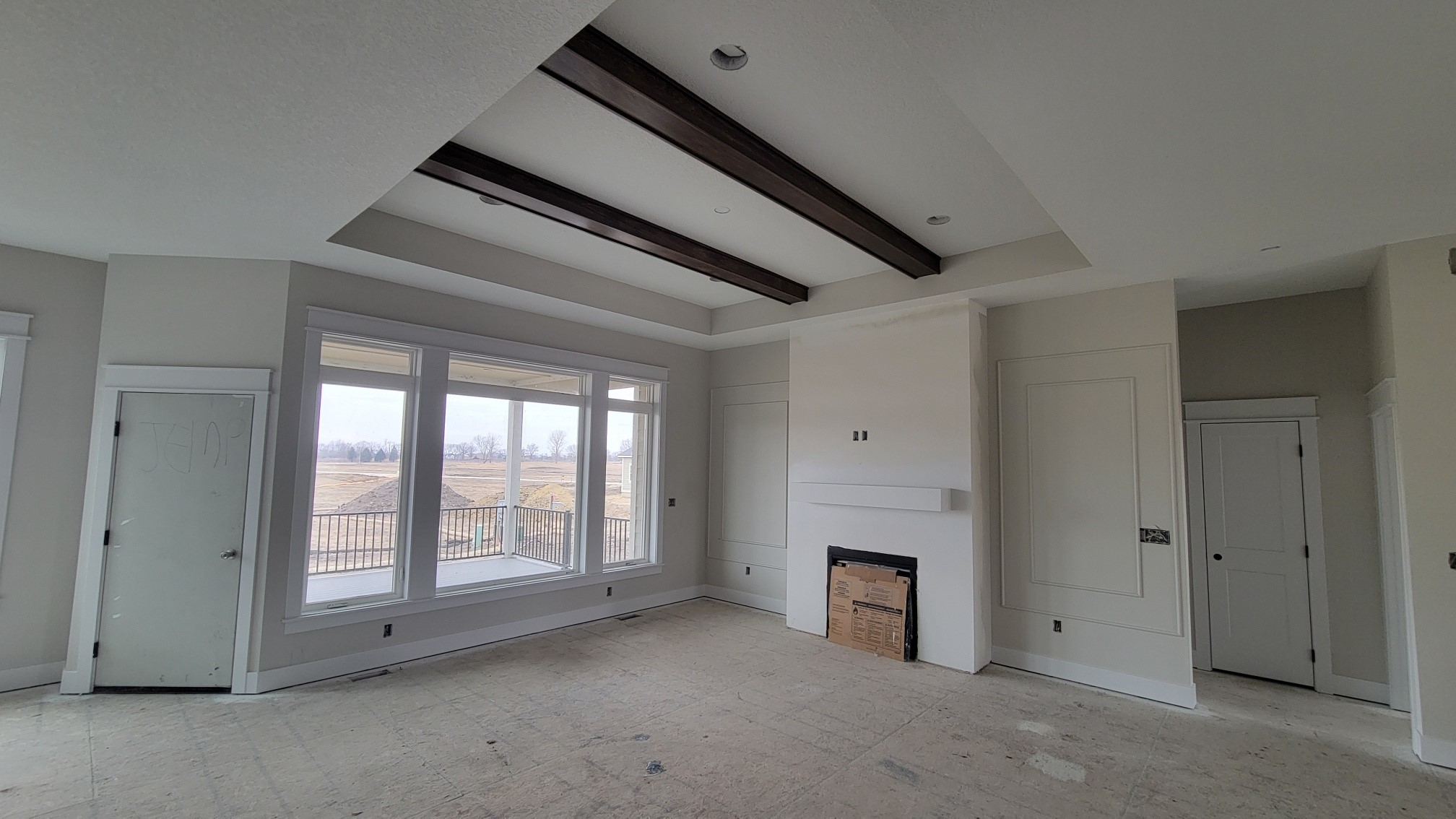 1911 NE Pine Lake Circle