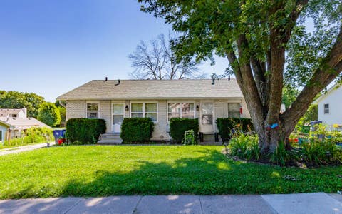 Multifamily For Sale - 4025/4027 79th Street<br/> Polk County, Urbandale, IA 50322