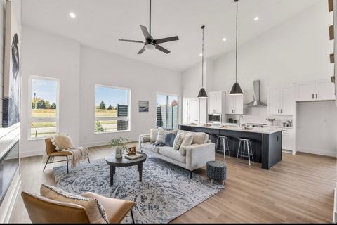 9365 Brooks Place Norwalk IA 50211