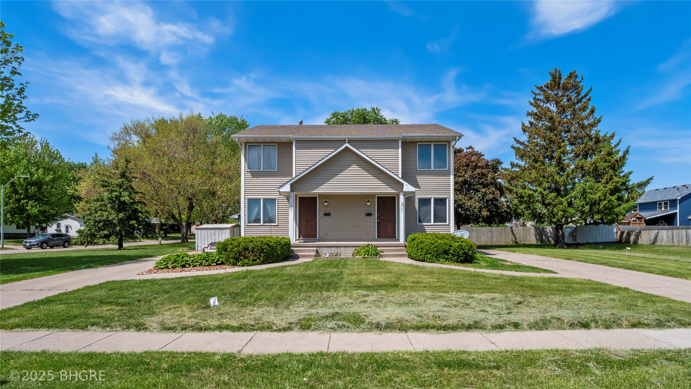 601-603 15th Street SE
