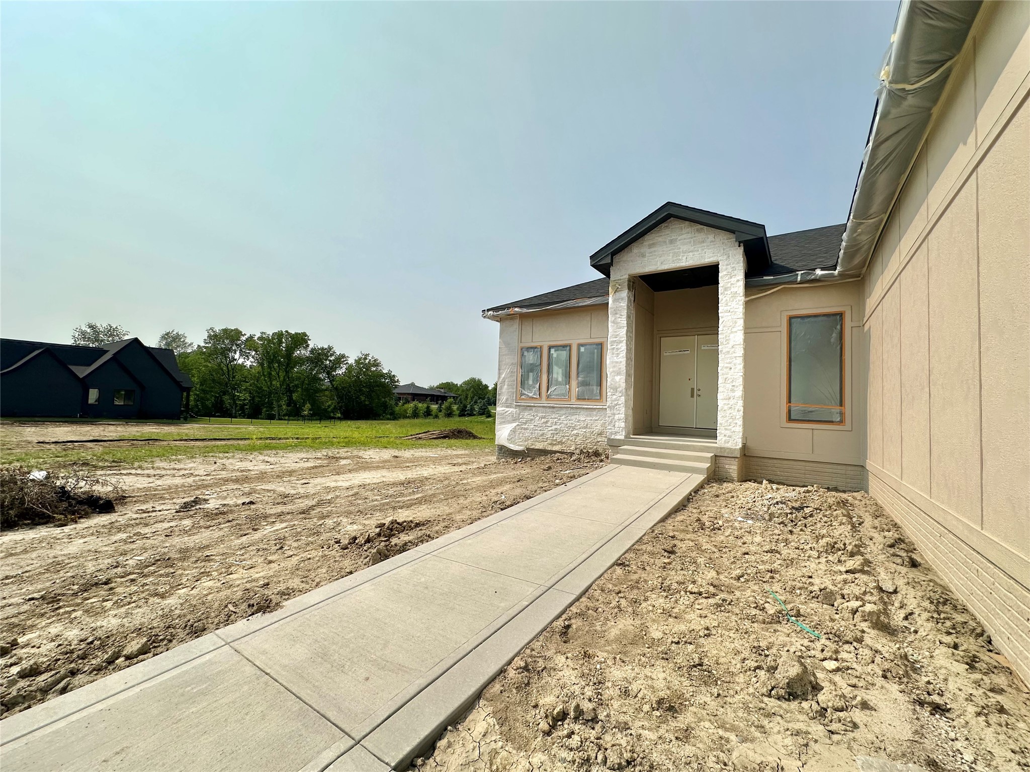 14505 Persimmon Drive, Urbandale, Iowa image 4
