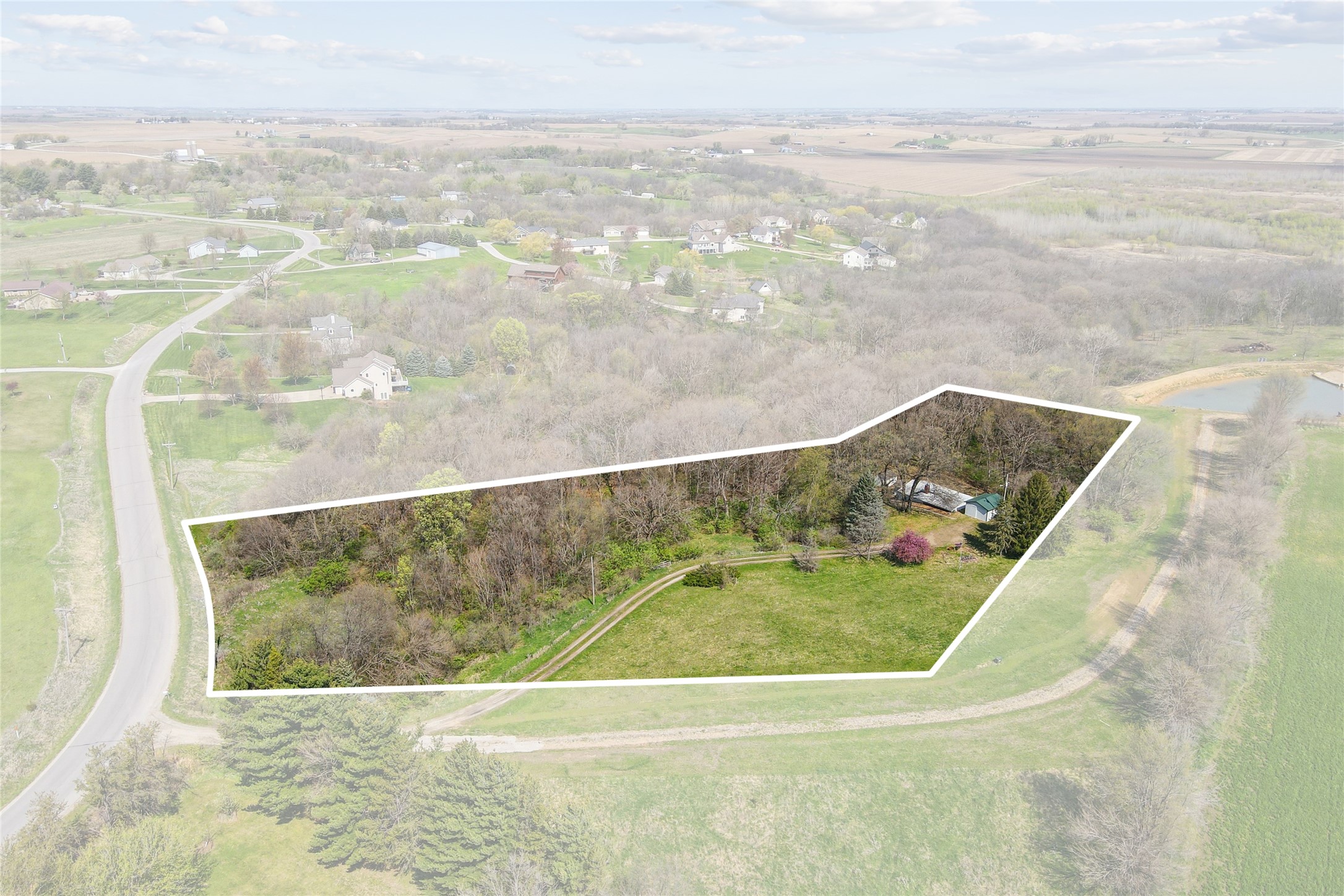 2295 Dakota Drive, Pella, Iowa image 1