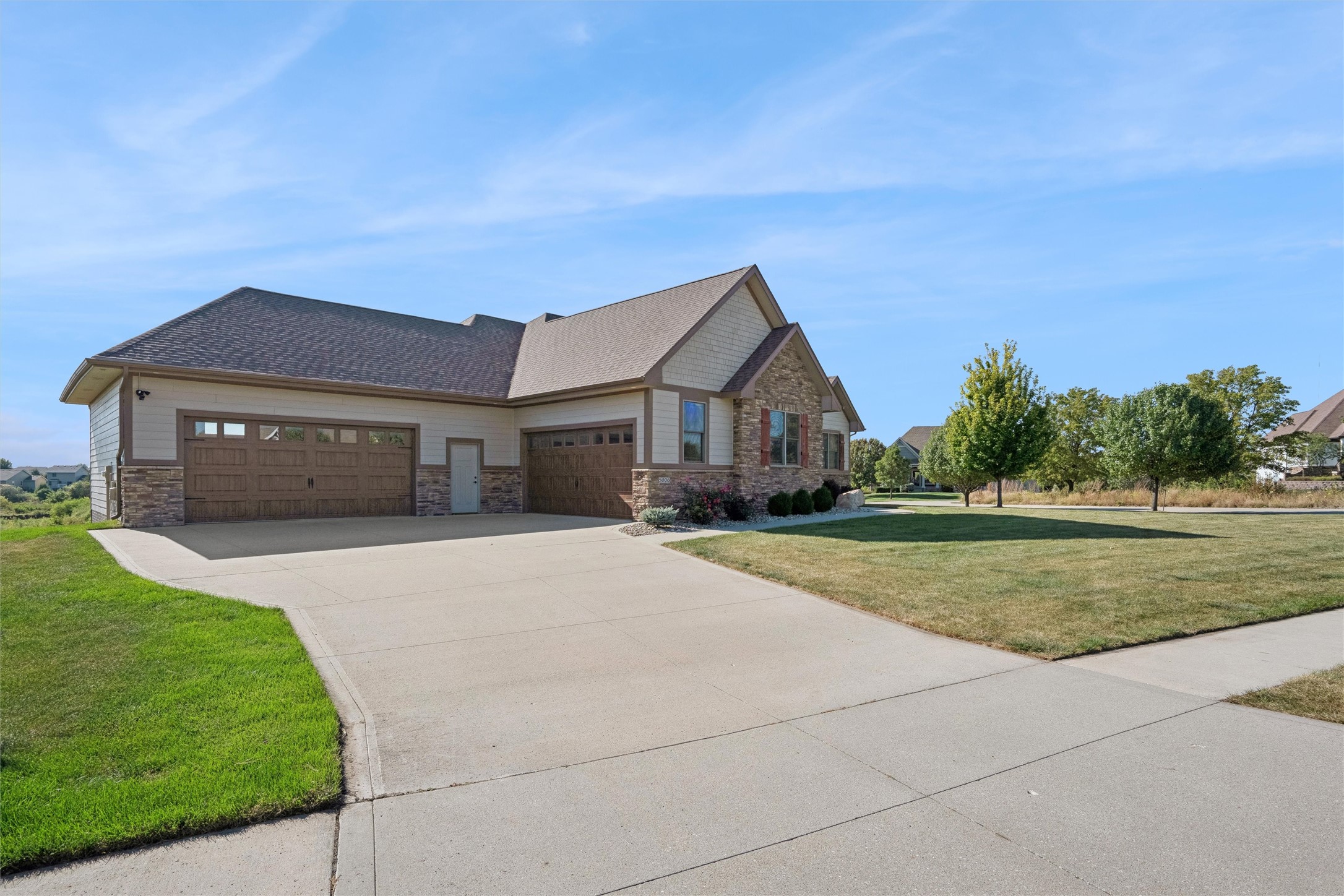 5006 NE Jan Rose Parkway