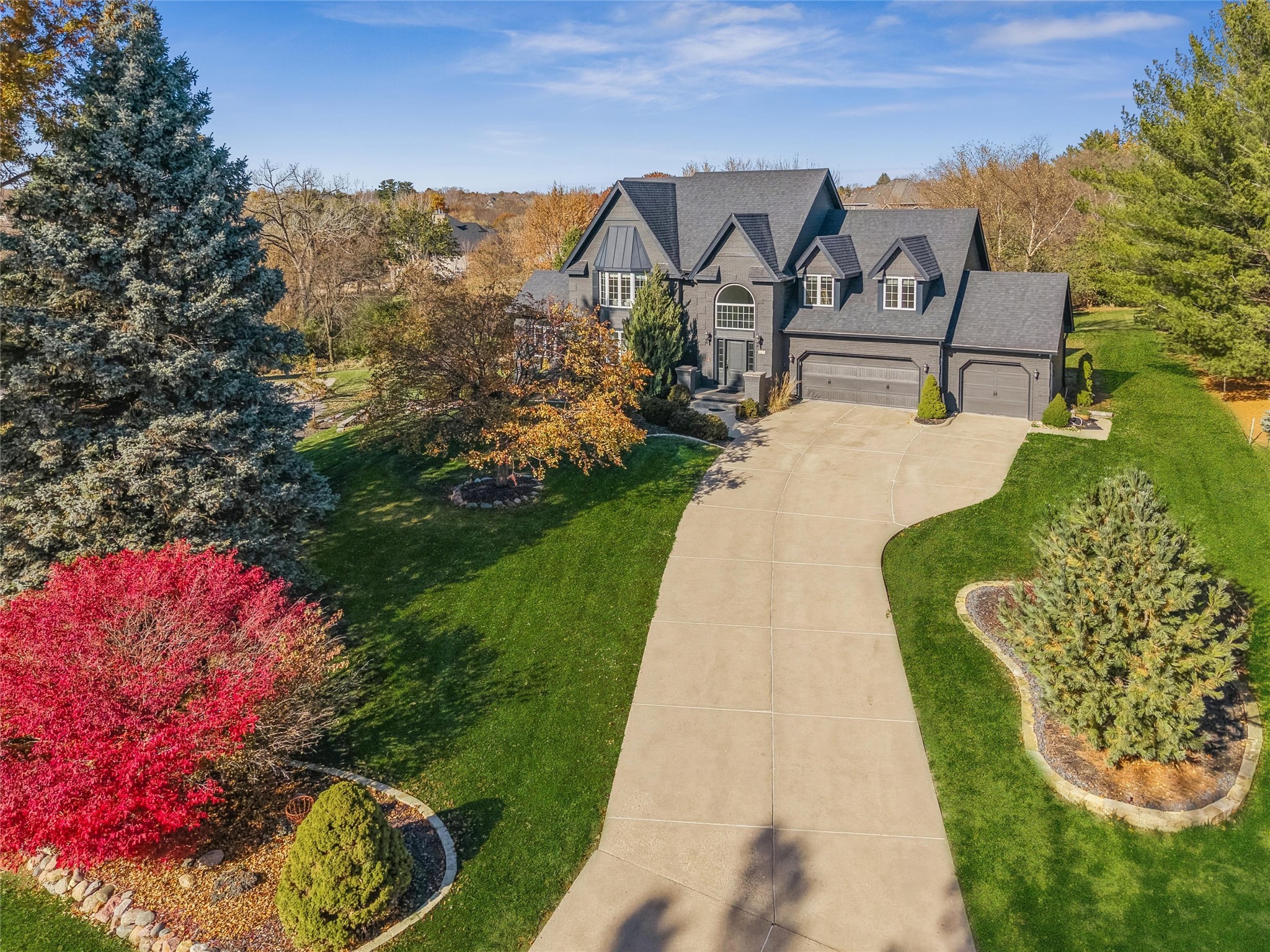 Photo 1 of 35 — 4205 Quail Court, West Des Moines, IA 50265