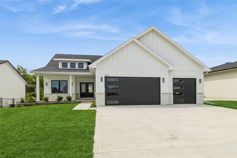 1020 Harrington Way Waukee IA 50263
