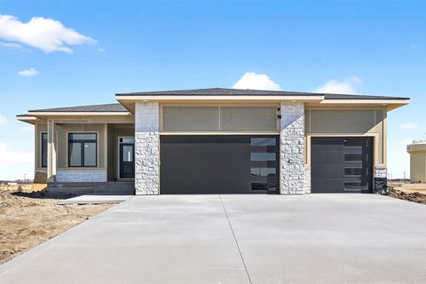 17203 Brookview Drive Urbandale IA 50322