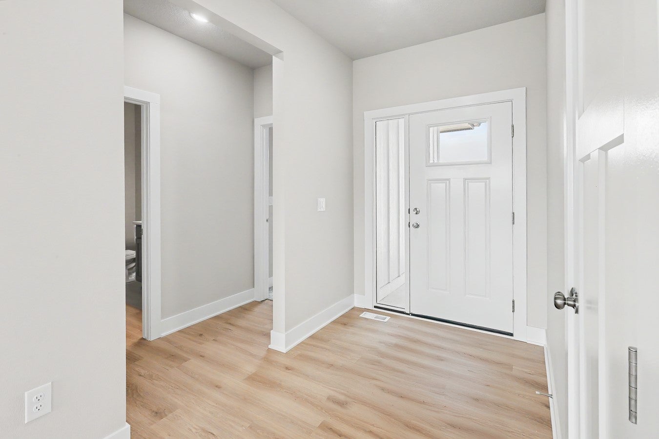 3121 Marigold Circle