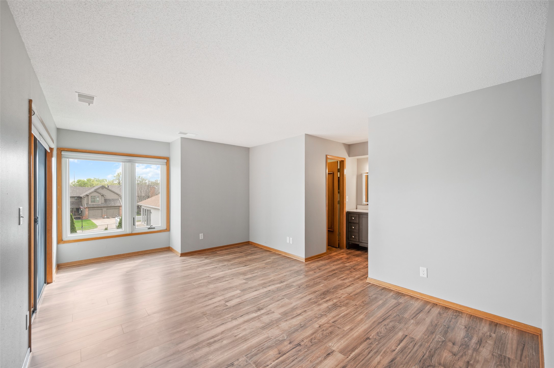 1100 50th Street #2101, West Des Moines, Iowa image 9