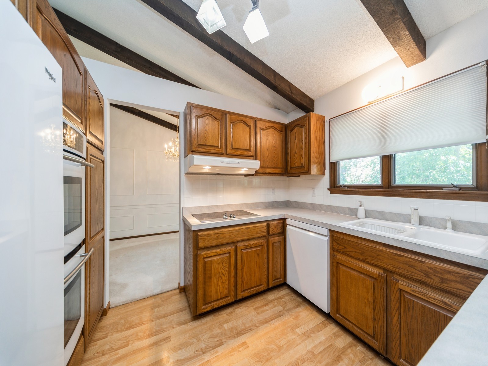 4113 77th Place Circle, Urbandale, Iowa image 6