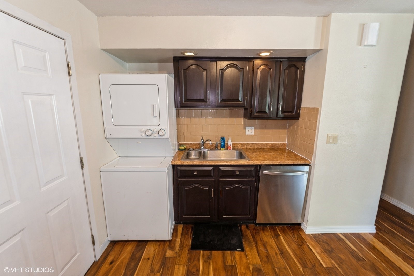 4027 E Madison Avenue, Des Moines, Iowa image 16