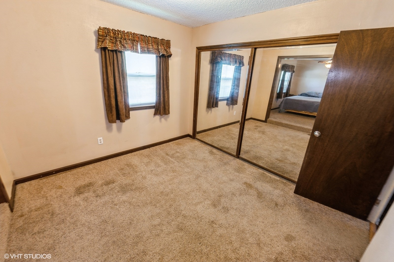 4027 E Madison Avenue, Des Moines, Iowa image 11