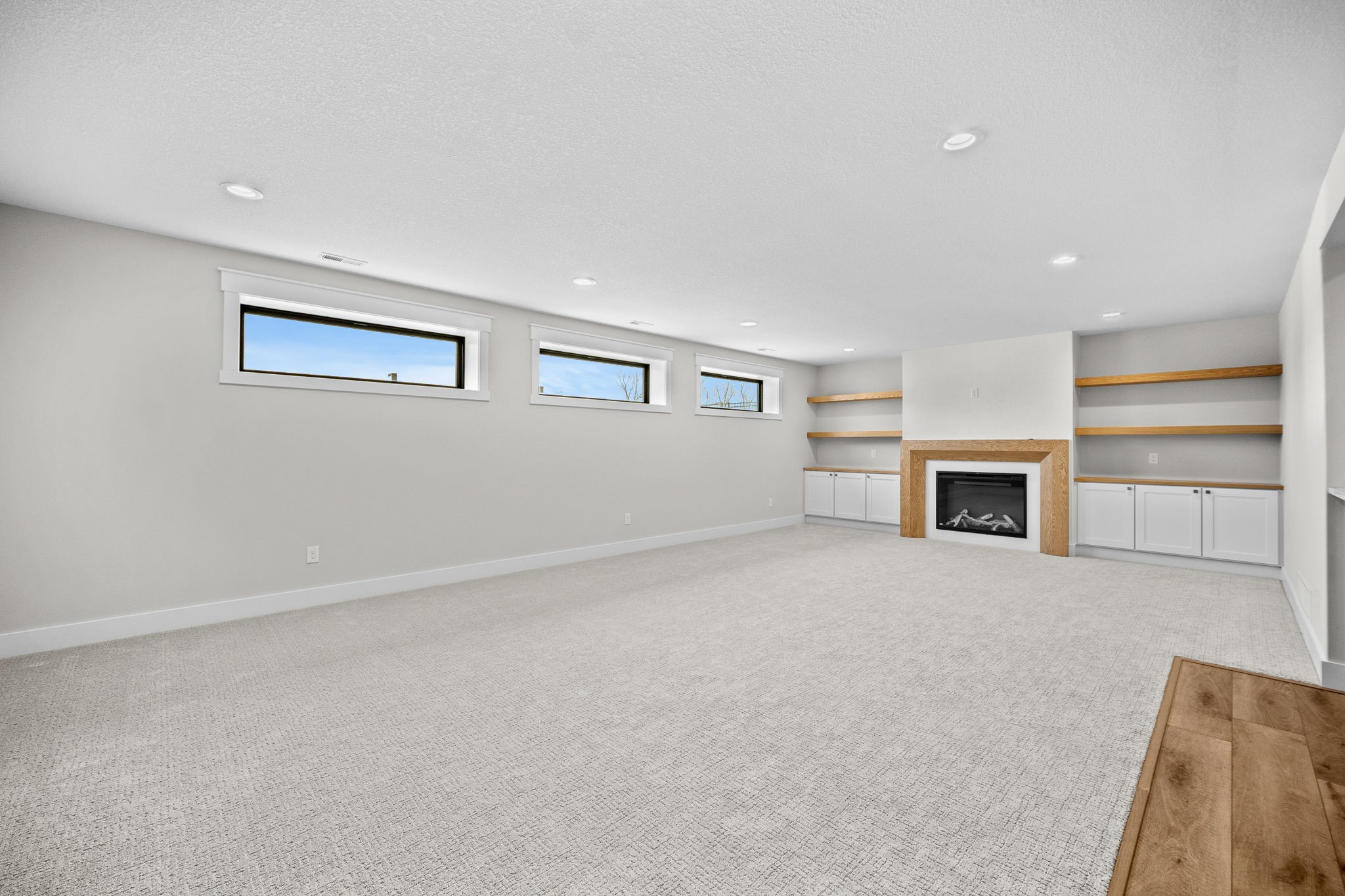 2600 E Madison Avenue, Des Moines, Iowa image 27