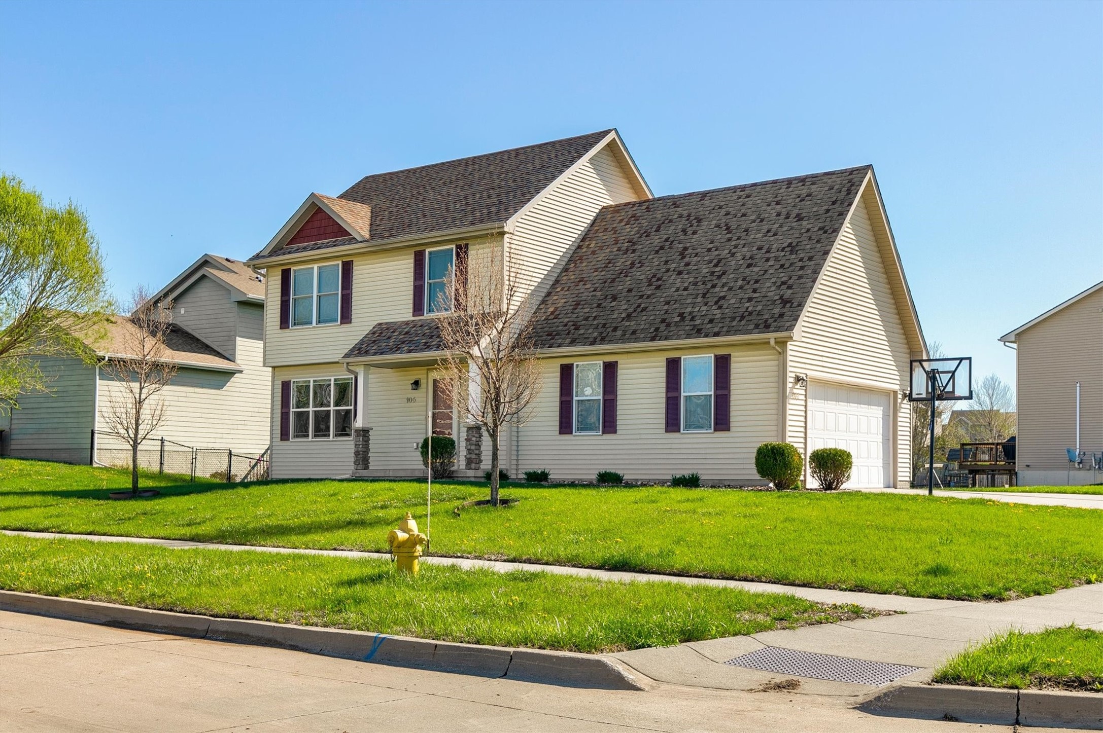 105 SE Kellerman Lane